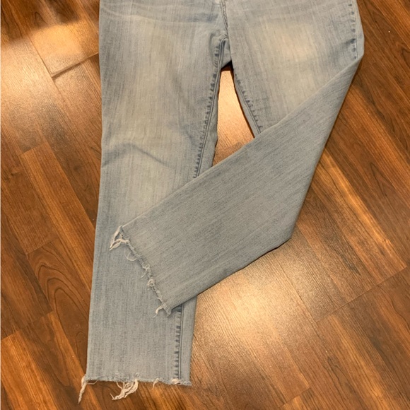 OLD NAVY Jeans Light Wash Raw Hem Size 16 Straight Leg Pockets - Picture 4 of 8
